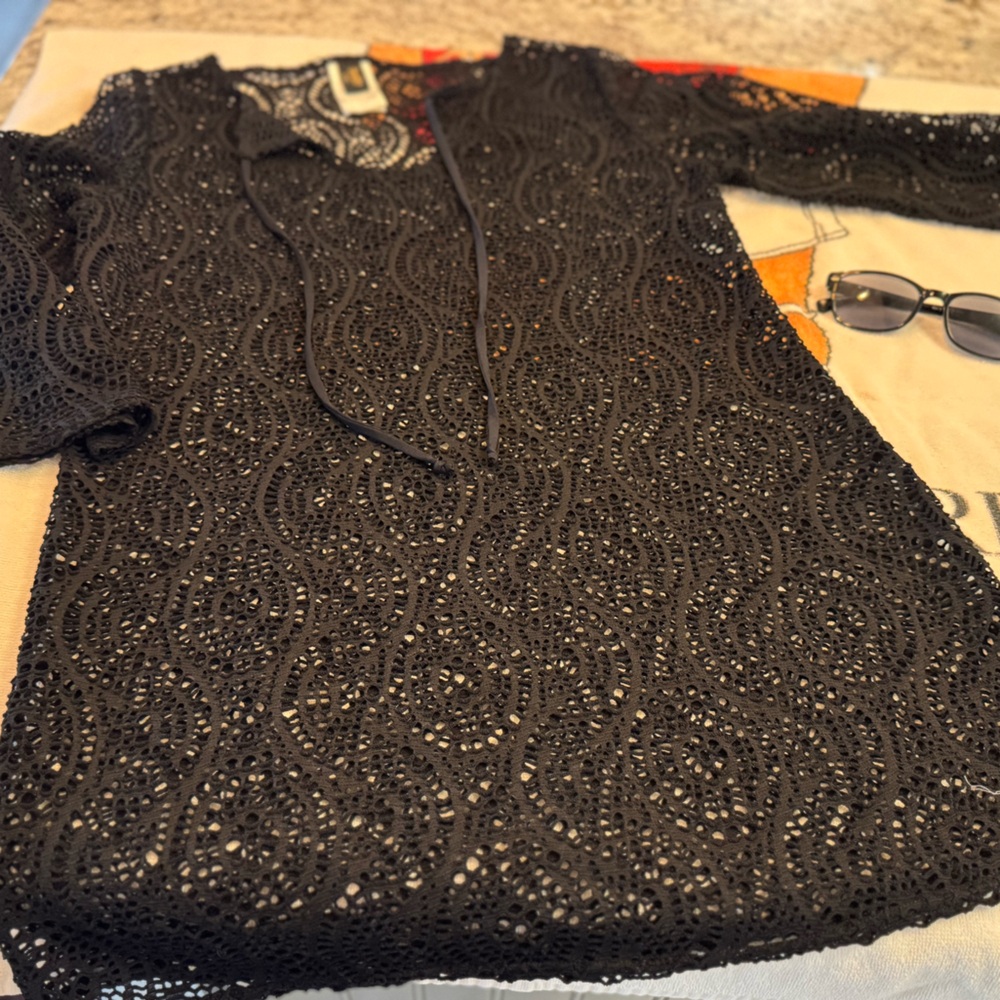Laundry By Shelli Segal Black Crochet Swim Coverup - Picture 3 of 6
